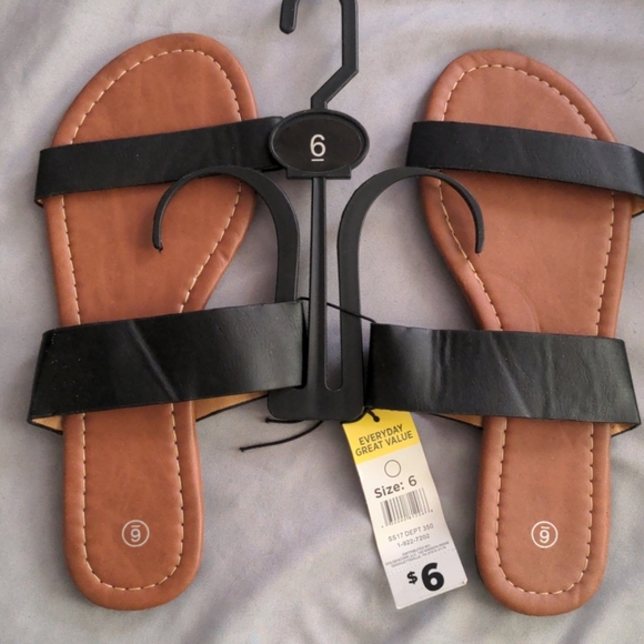 Sandals - Picture 1 of 1